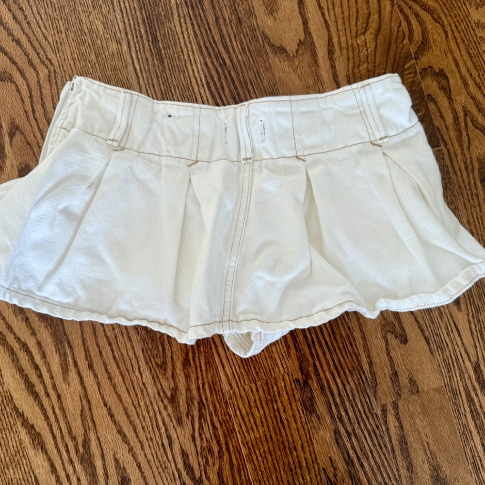 Free People Micro Pleated Denim Low Rise Mini Skort Size 2 - Picture 3 of 4